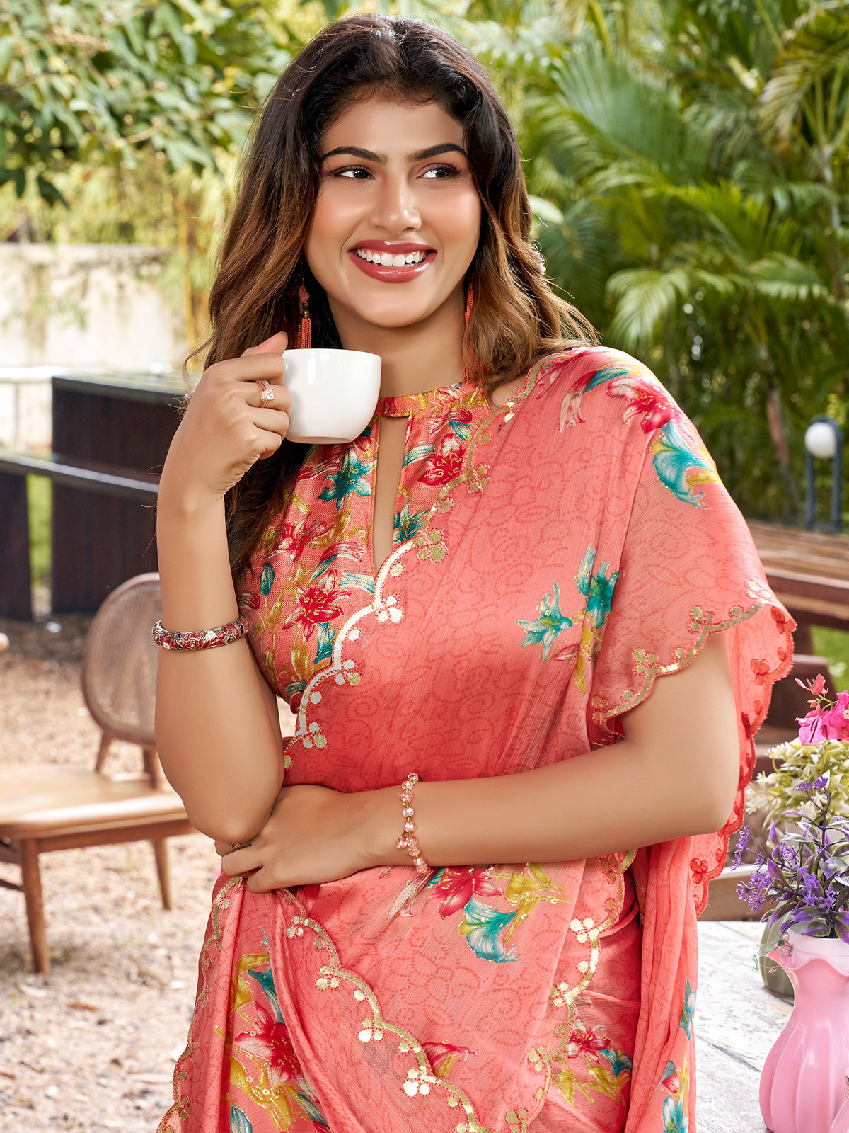 Peach Chiffon saree – detail view 2