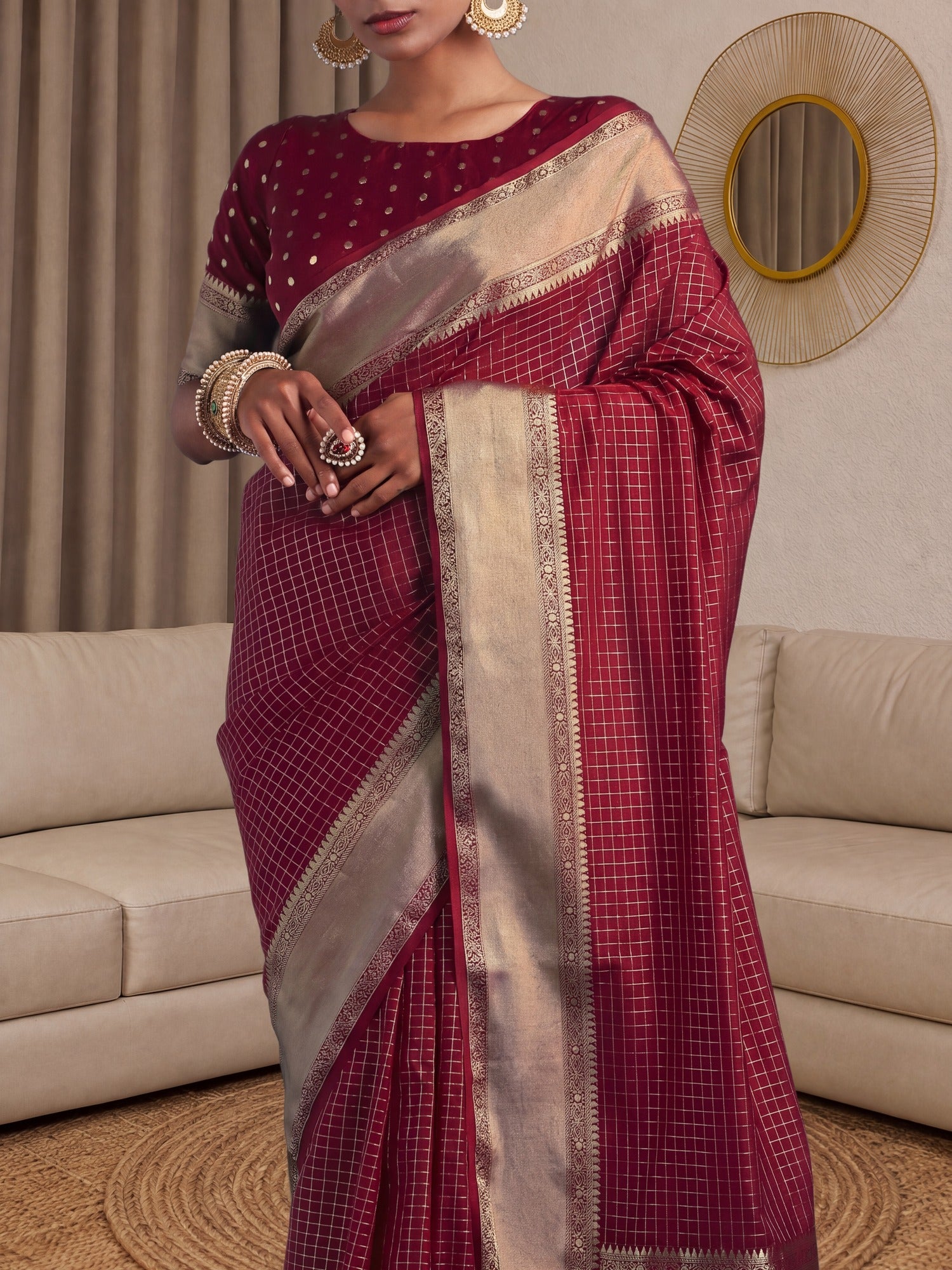 Maroon Banarasi Silk saree – detail view 2