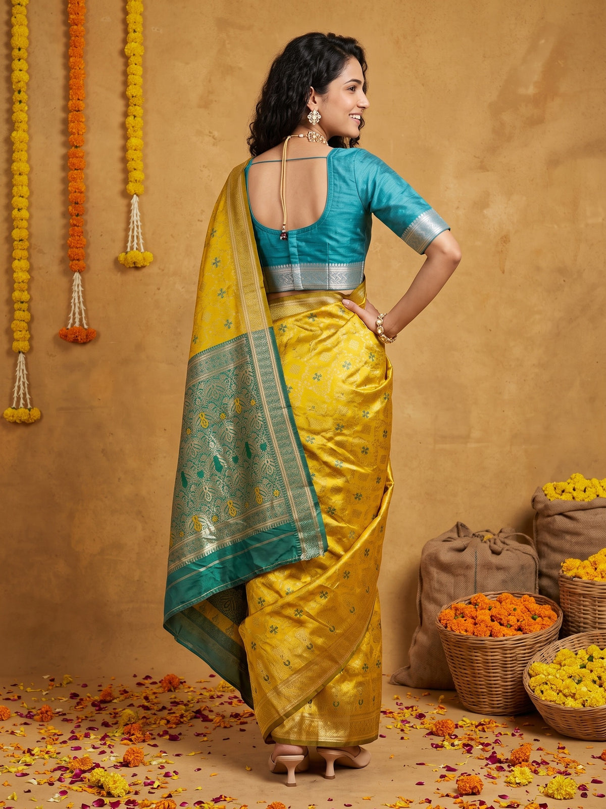 Mustard Silk Blend saree – detail view 4