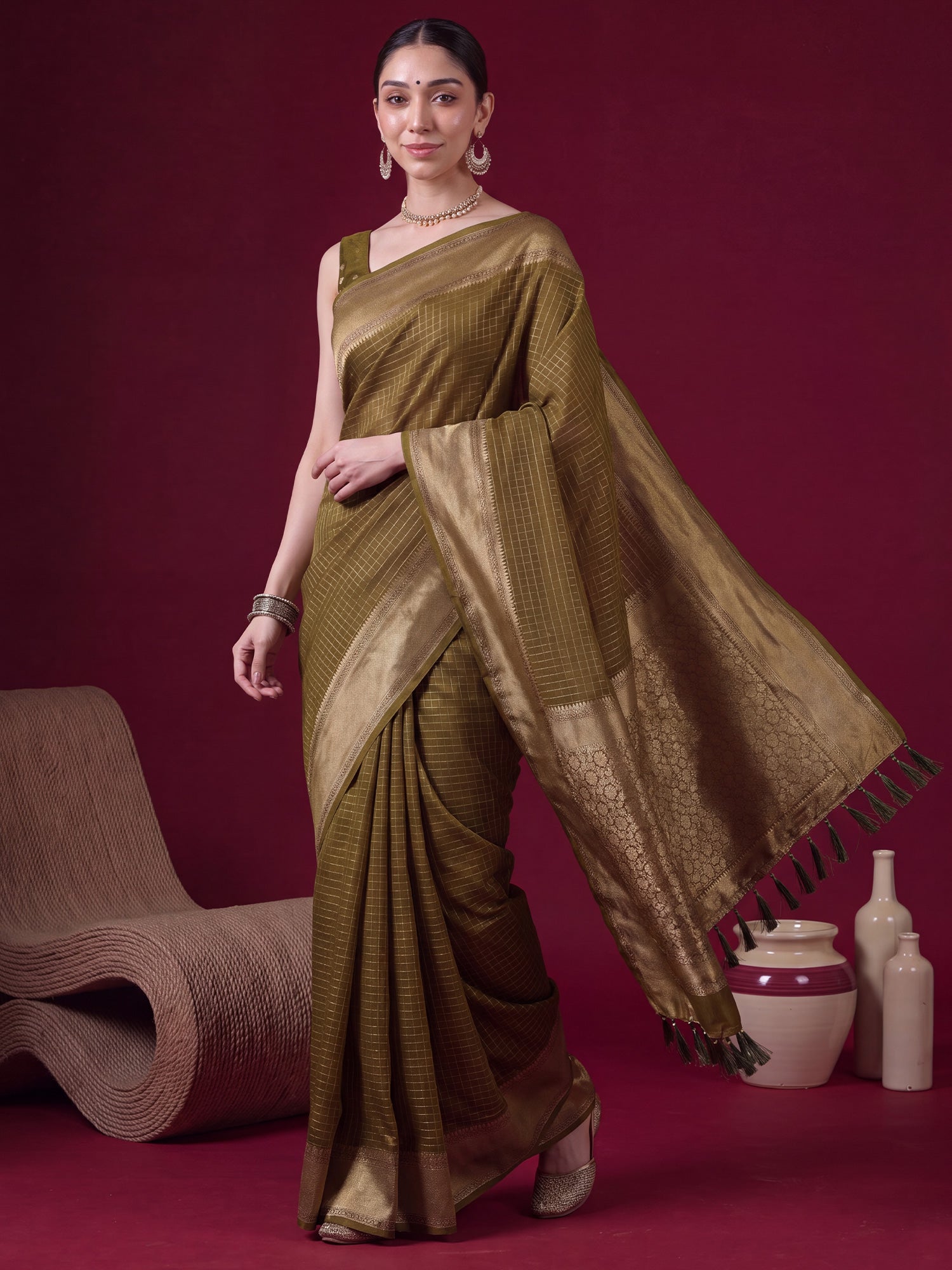 Olive Banarasi Silk saree – detail view 2