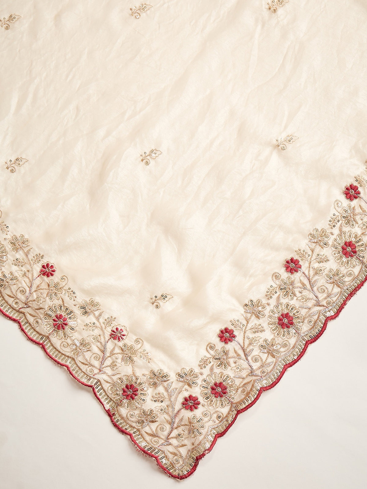 Off White Satin saree – detail view 6