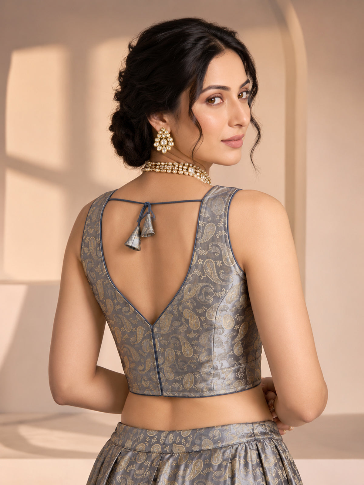 Grey woven brocade silk blend sleeveless readymade saree blouse with v neck view 4
