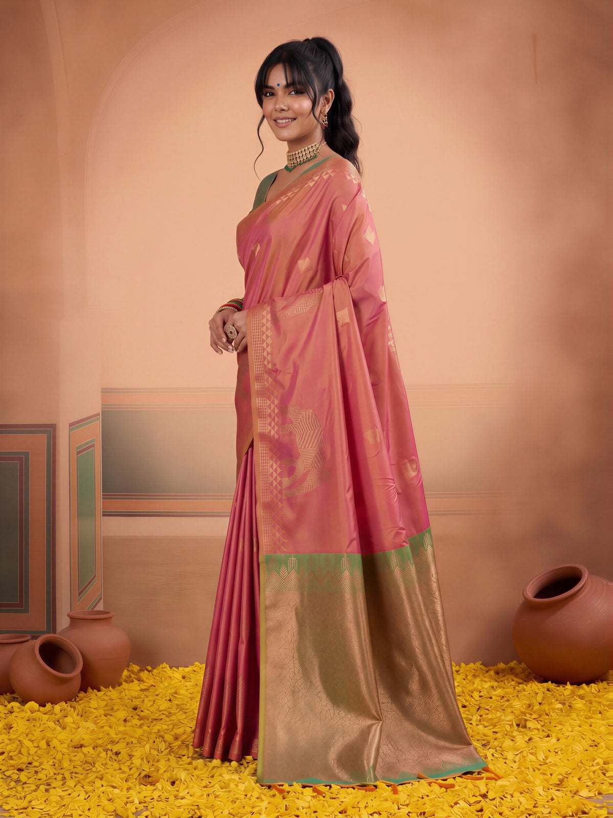 Pink Silk saree – detail view 2