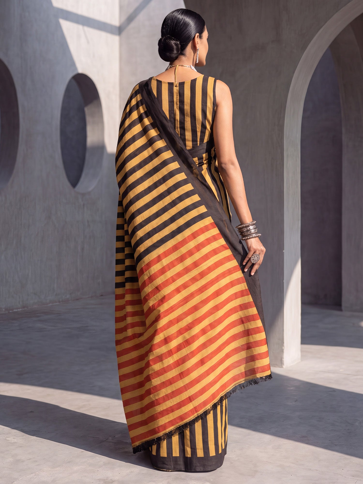 Mustard Cotton saree – detail view 1