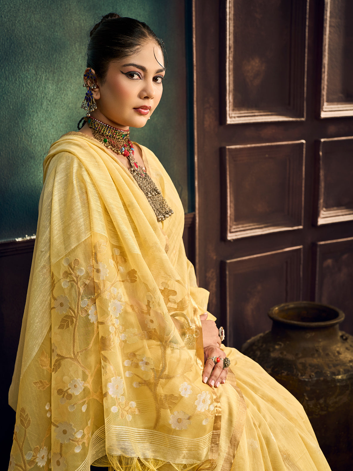 Yellow Muga Cotton saree – detail view 3