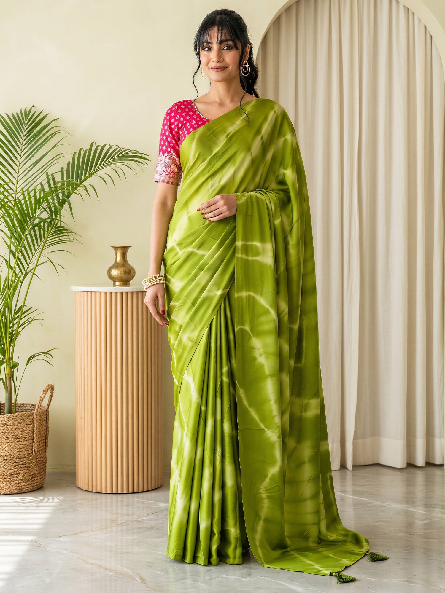 Light Green Satin Silk saree – detail view 3