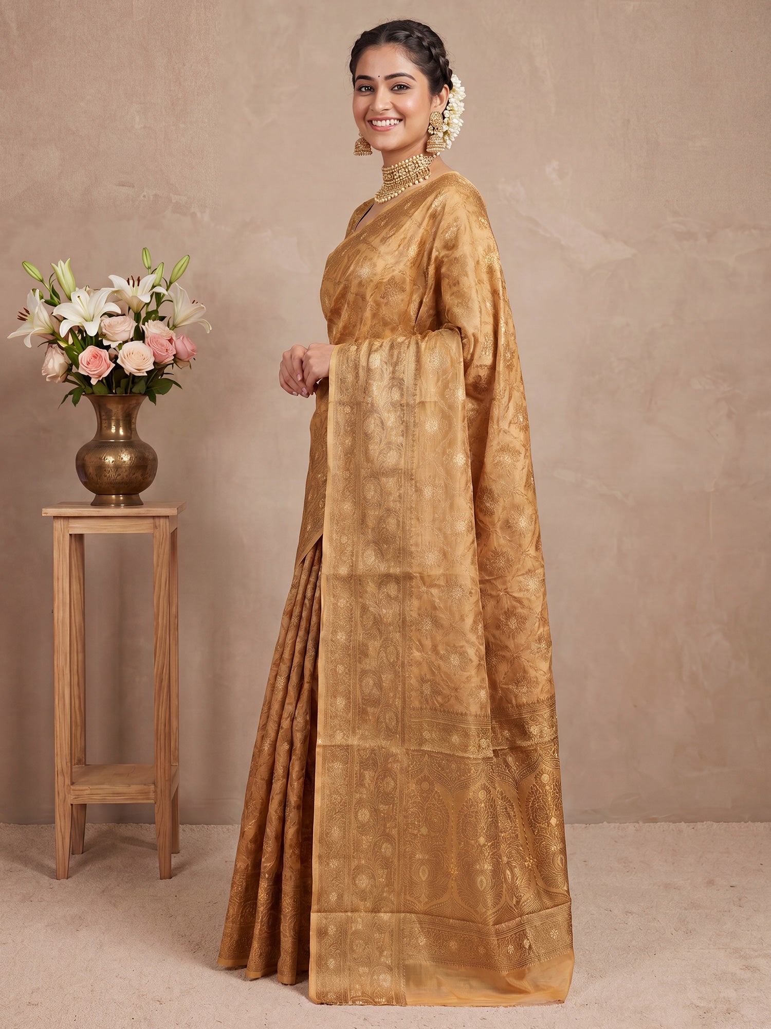 Mustard Silk Blend saree – detail view 2