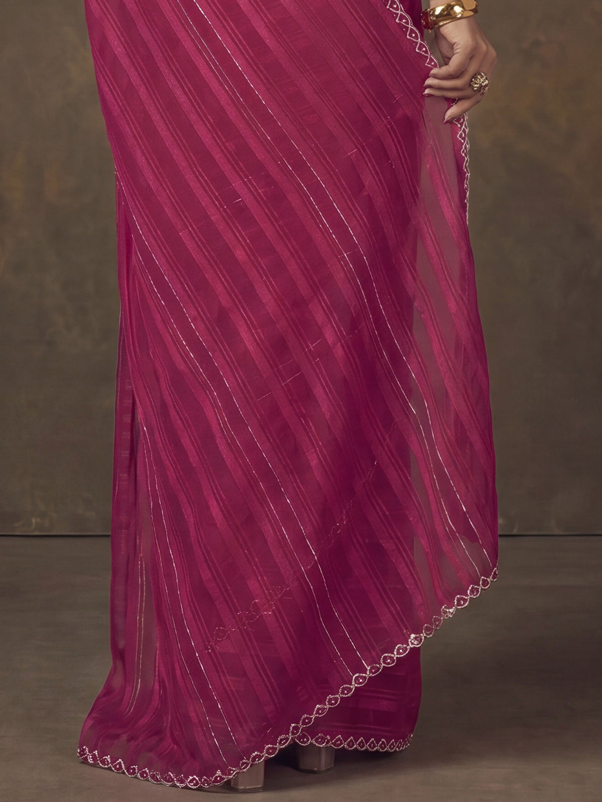 Pink Georgette saree – detail view 5