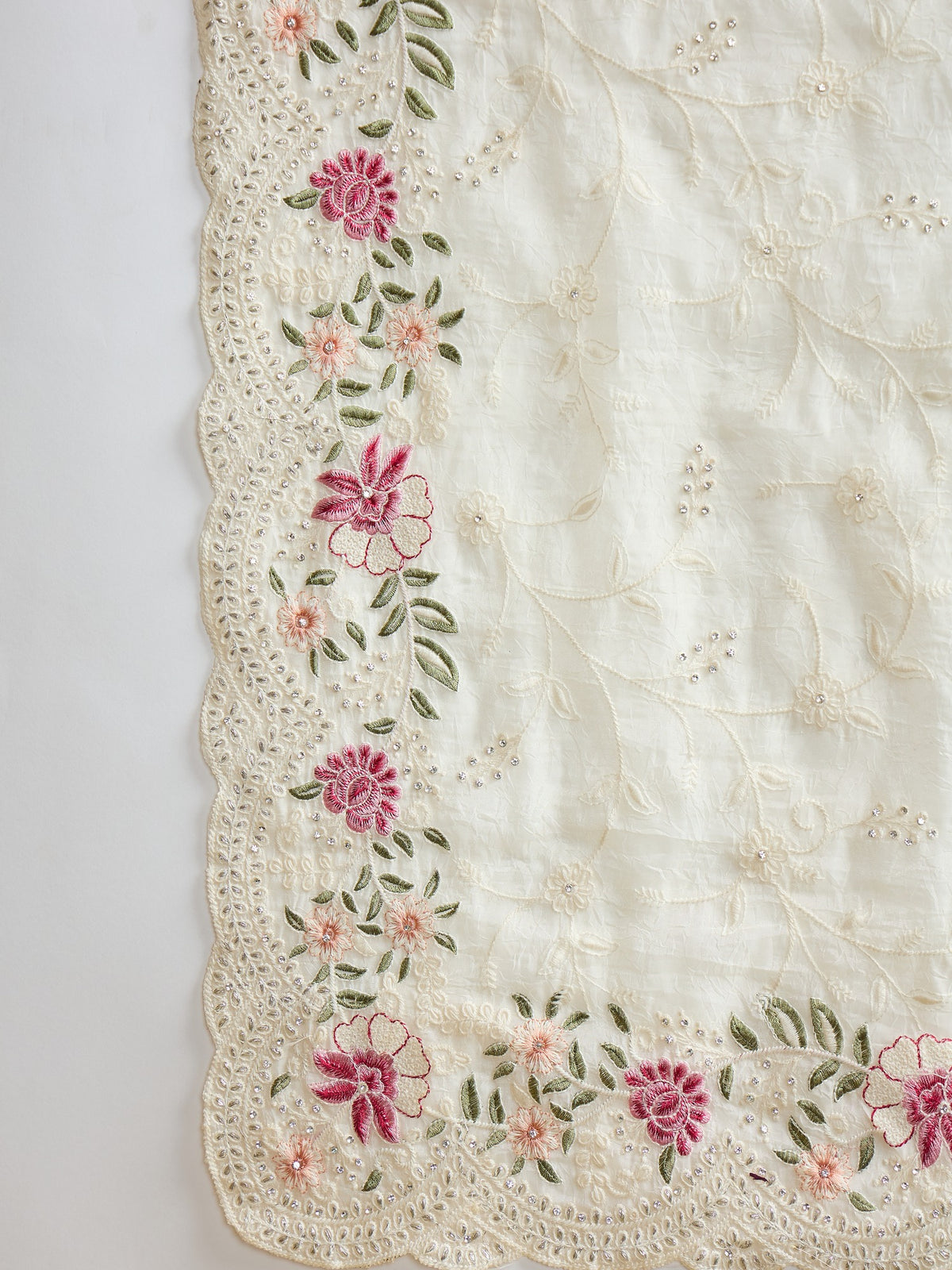 Cream Organza saree – detail view 4