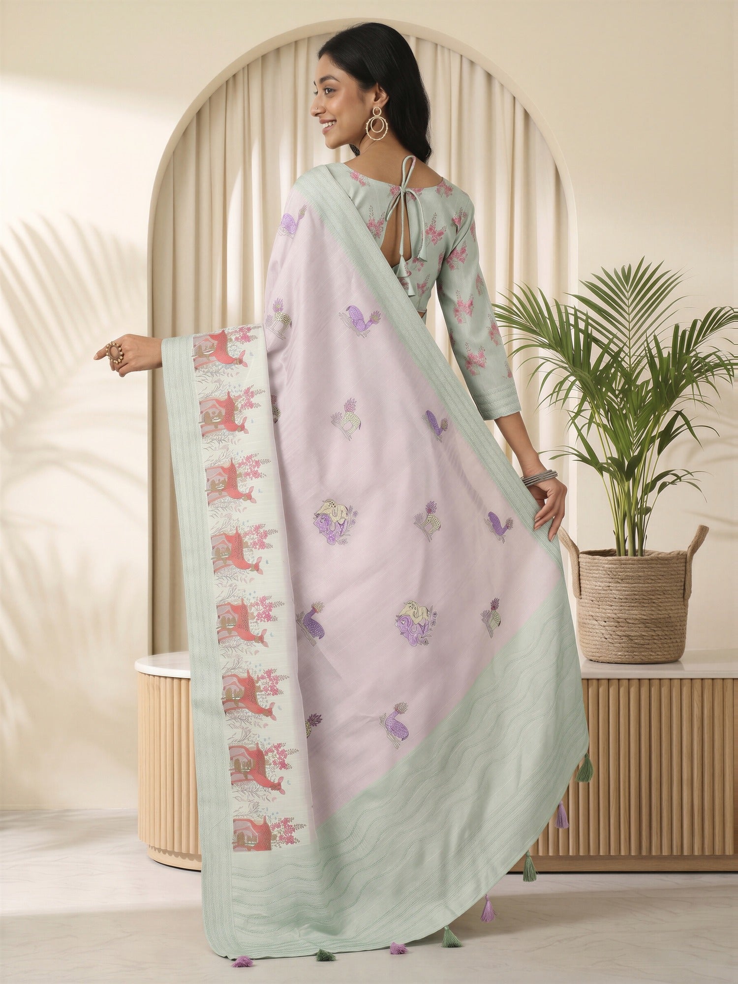 Lavender Silk Blend saree – detail view 1