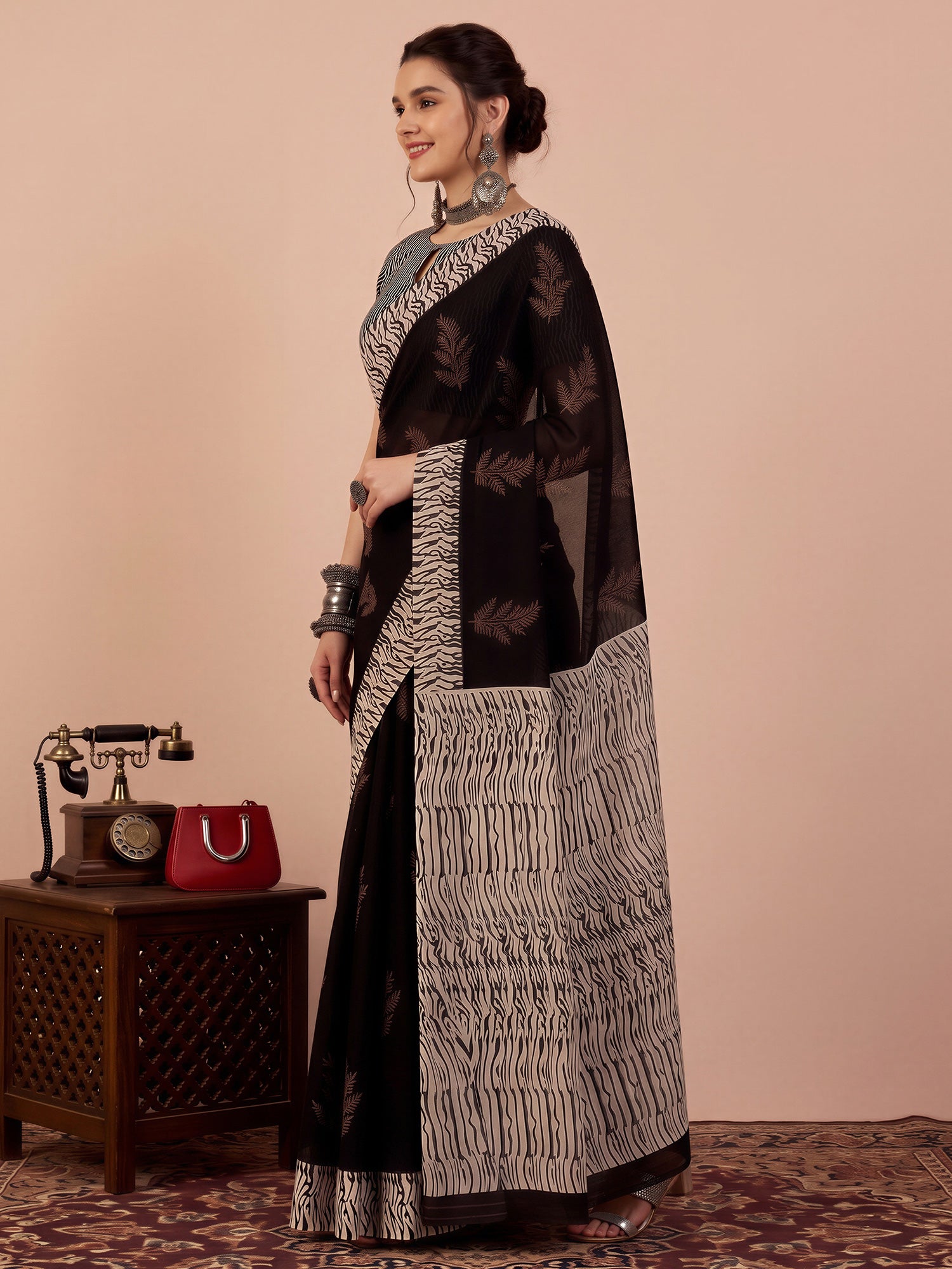 Black Bhagalpuri Silk saree – detail view 2