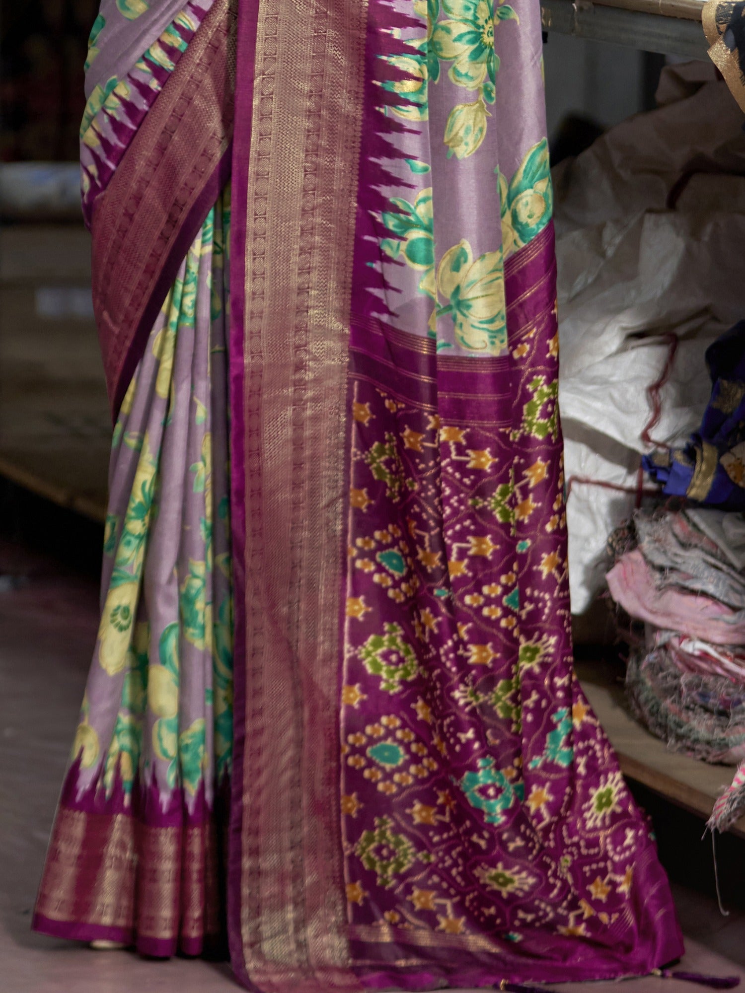 Mauve Tussar Silk saree – detail view 1