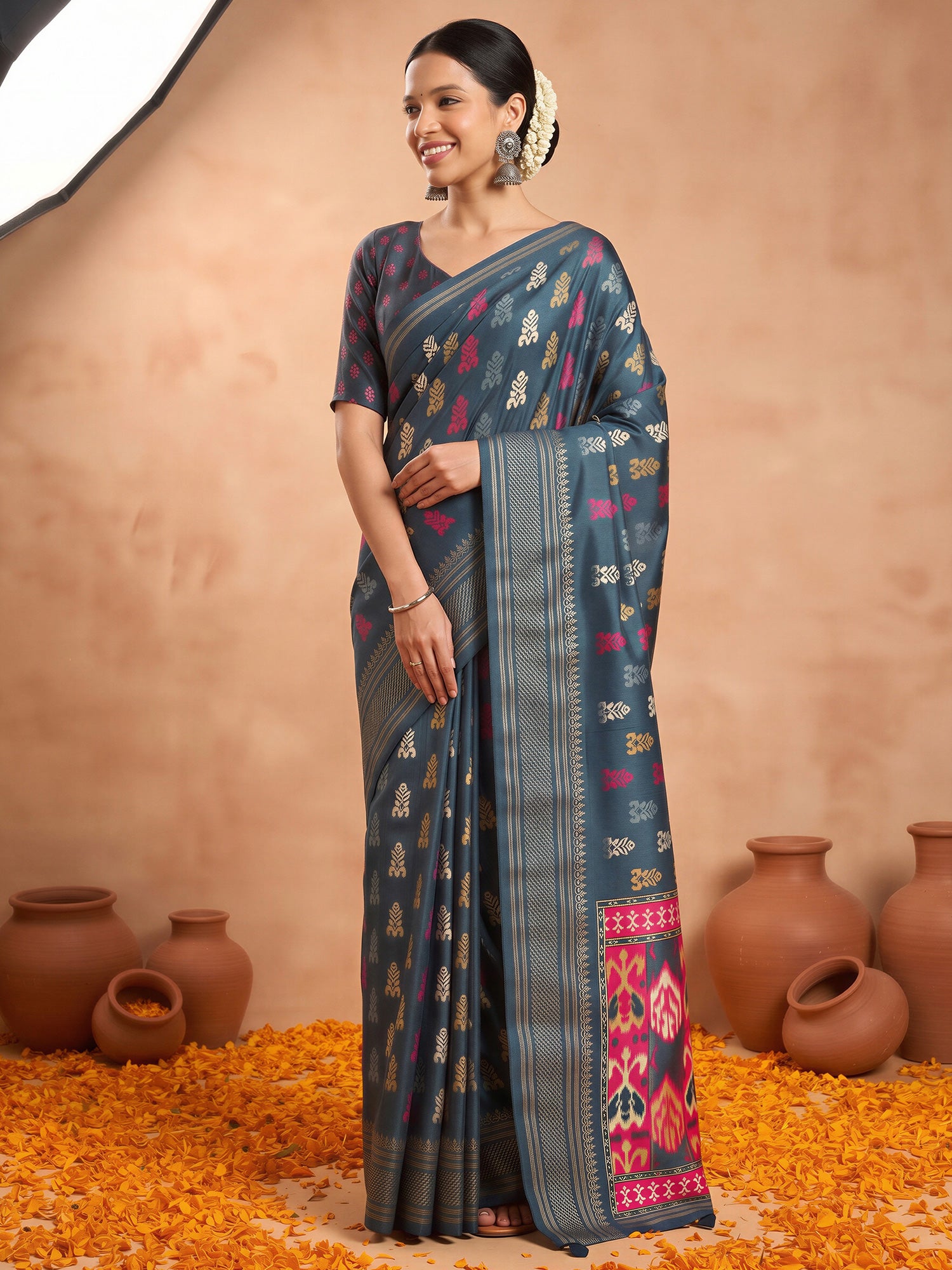Teal Blue Silk Blend saree – detail view 3