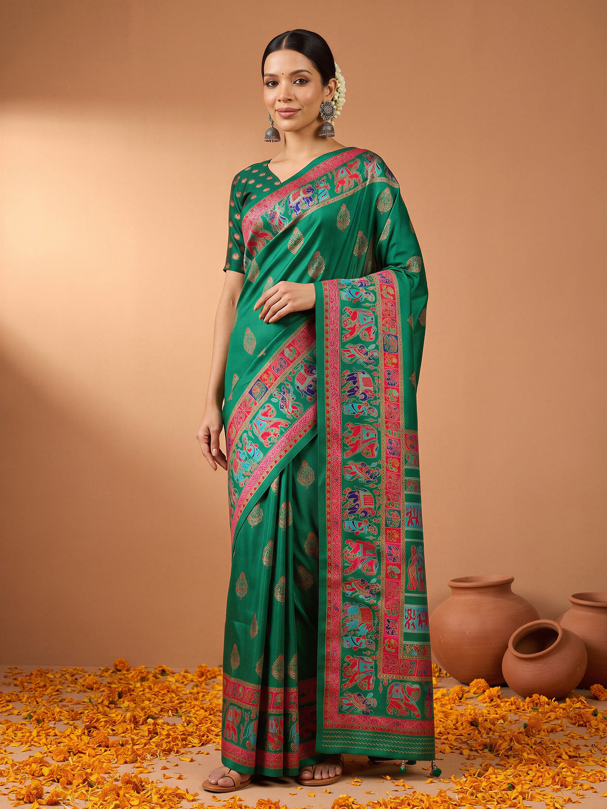 Green Silk Blend saree – detail view 3