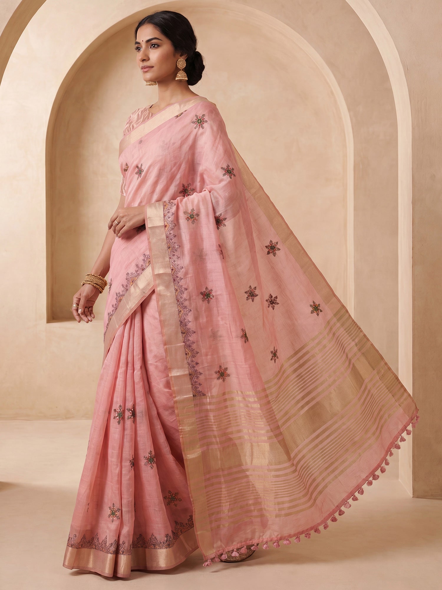 Pink Cotton Linen saree – detail view 3
