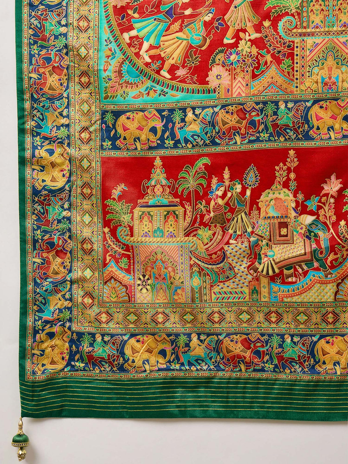 Red Viscose saree – detail view 5