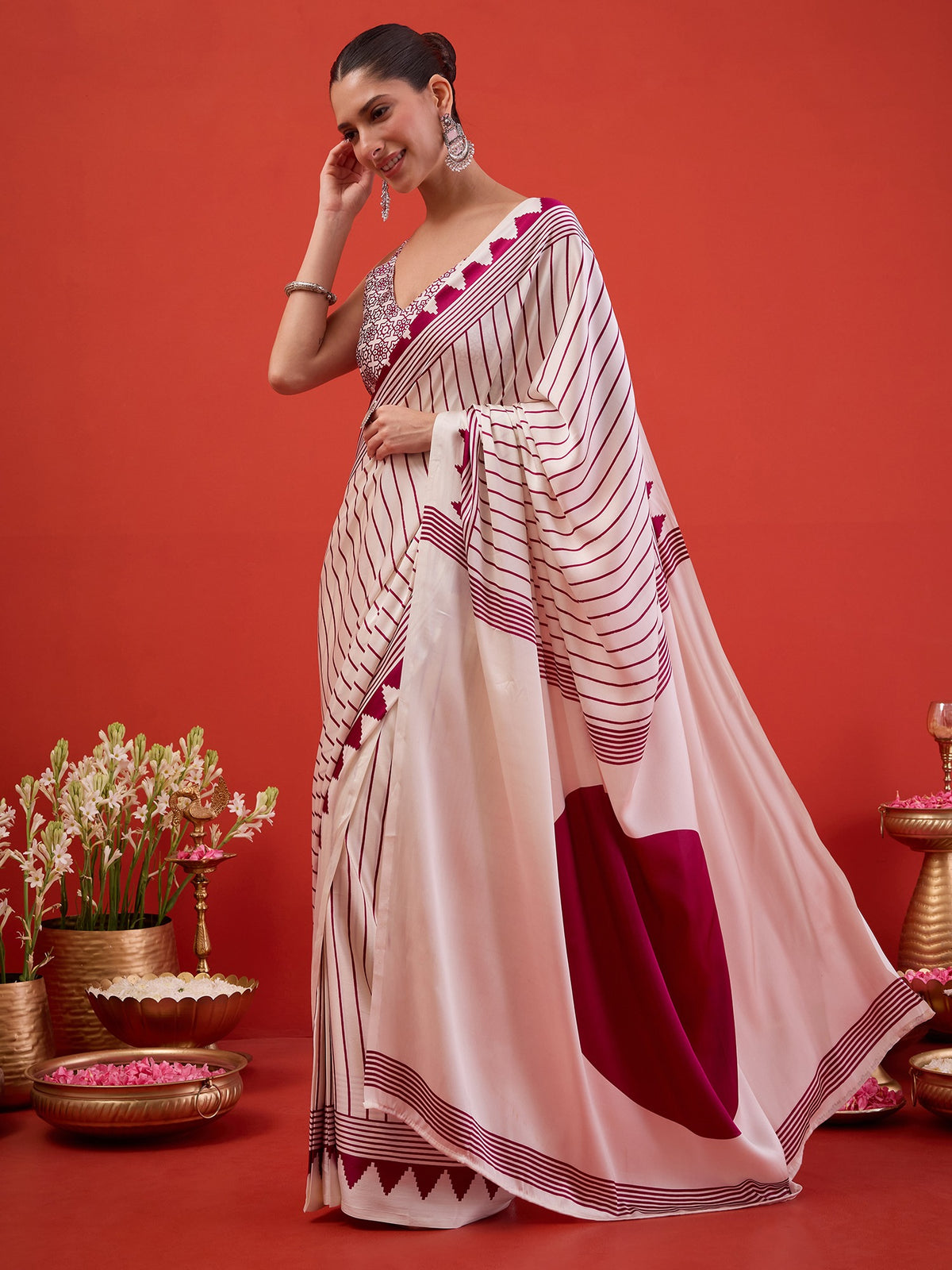 White Satin saree – detail view 2