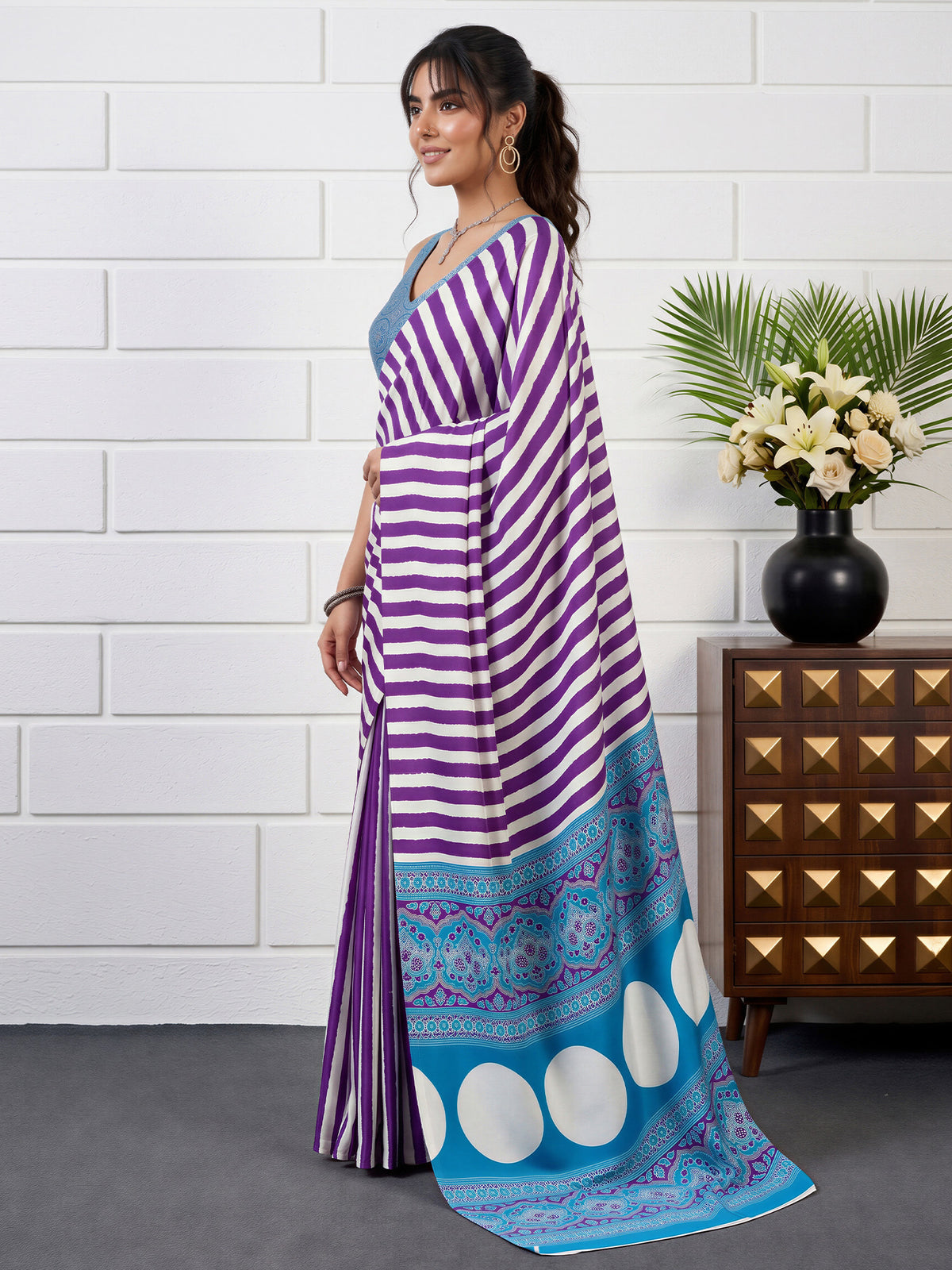 Purple Satin saree – detail view 2