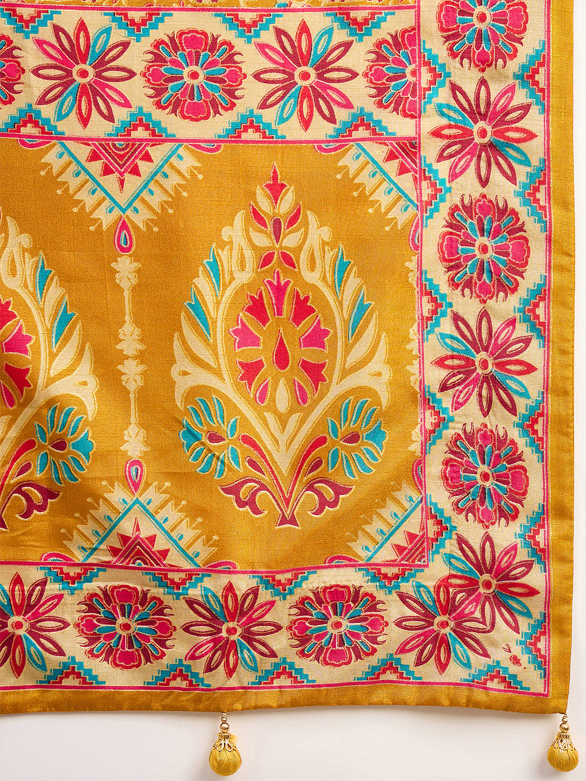 Assorted Silk Blend saree – detail view 5