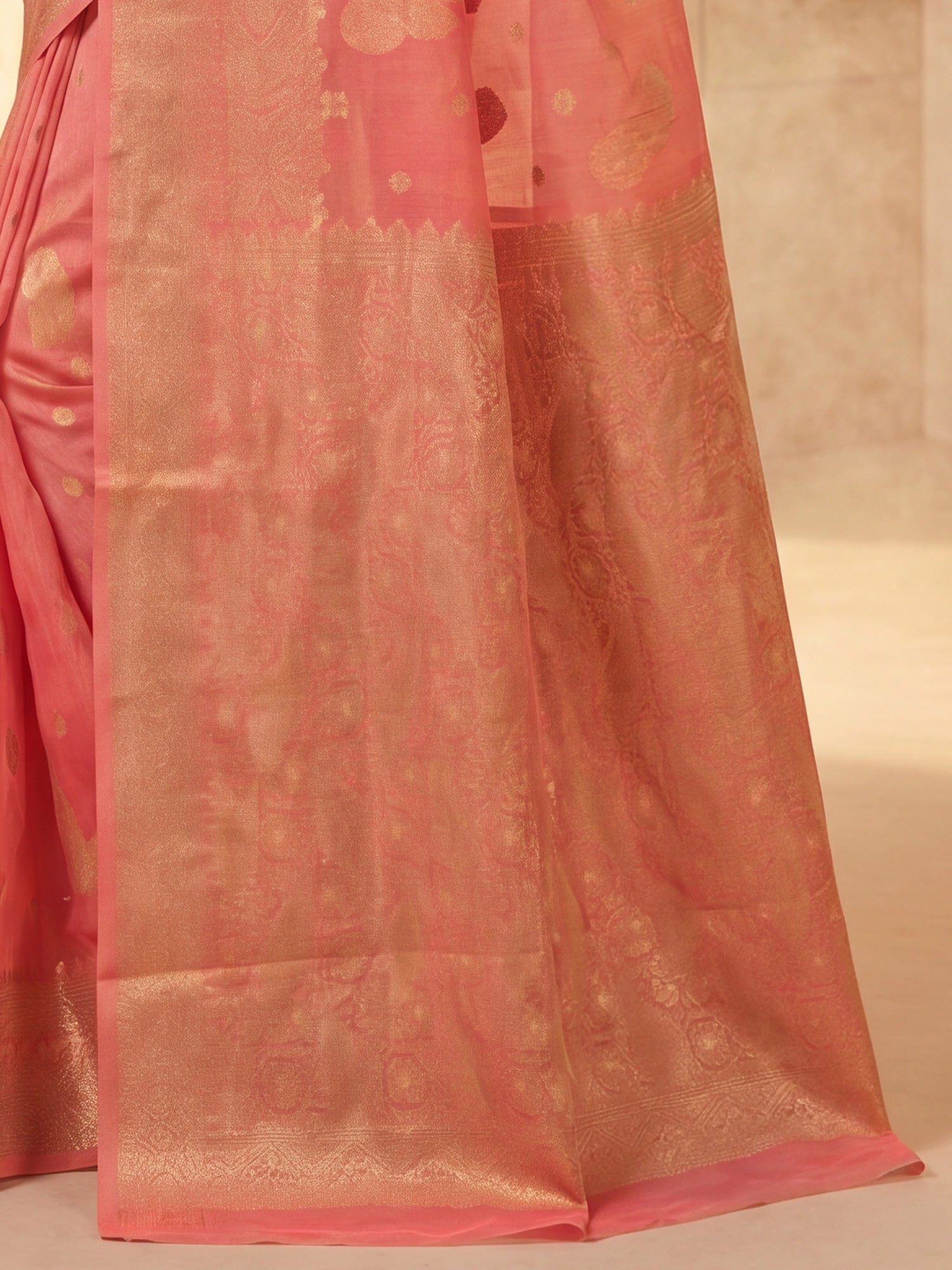 Peach Silk Blend saree – detail view 5