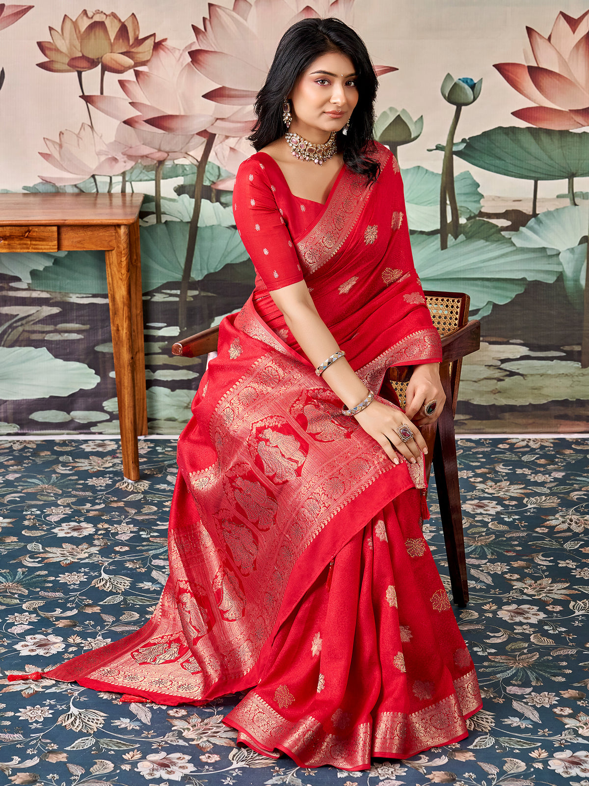 Red Georgette saree – detail view 1