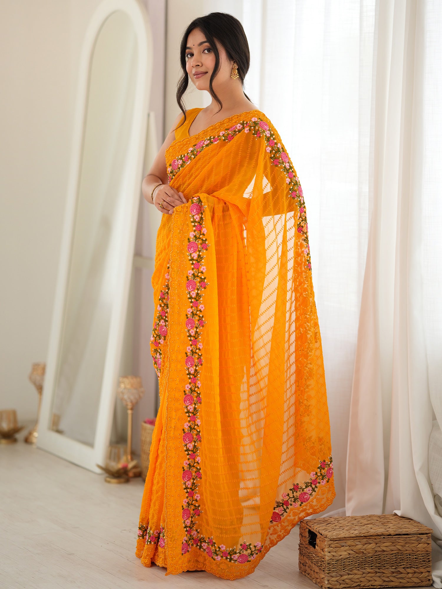 Orange Georgette saree – detail view 2