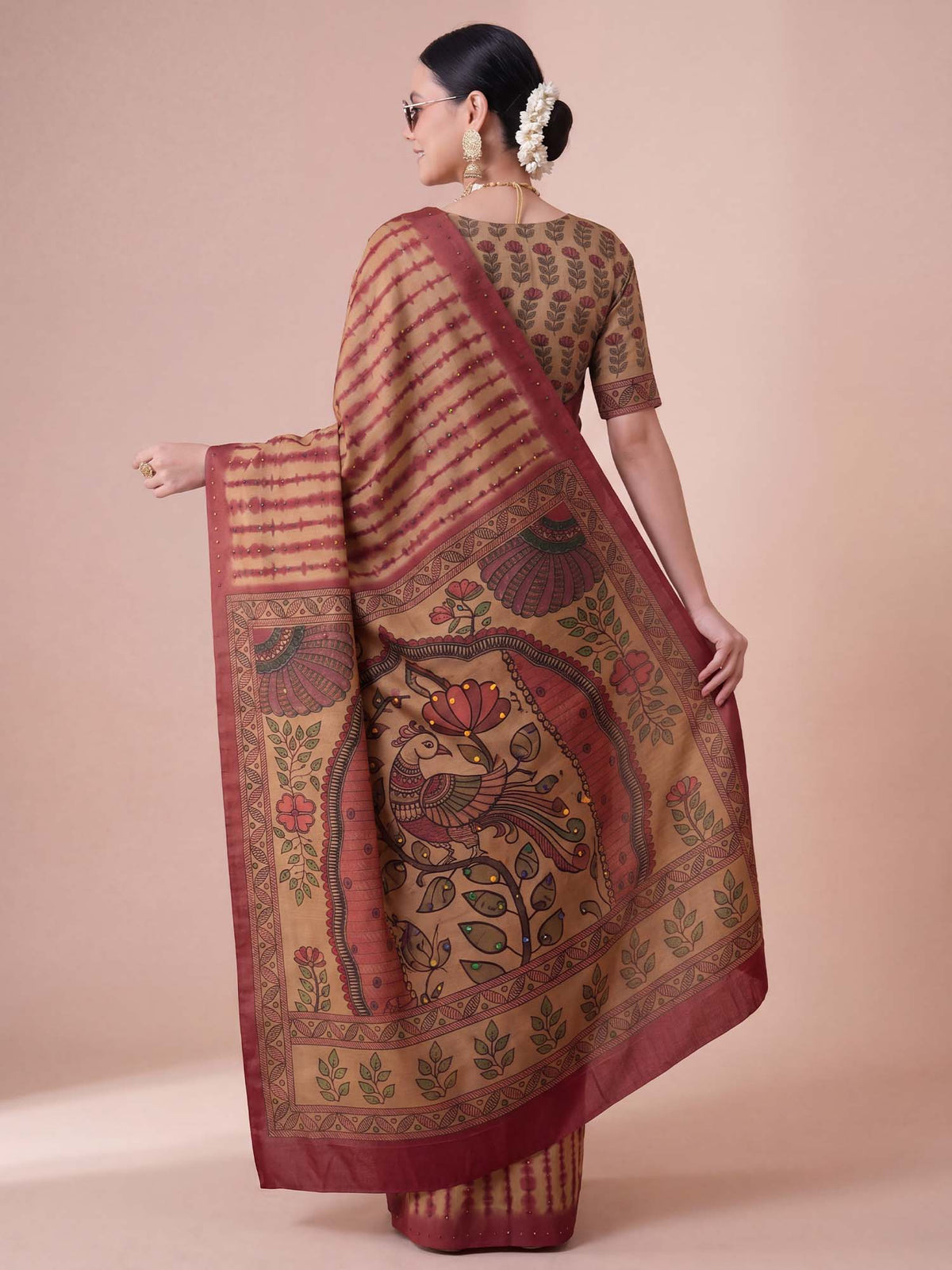 Beige Silk Blend saree – detail view 1