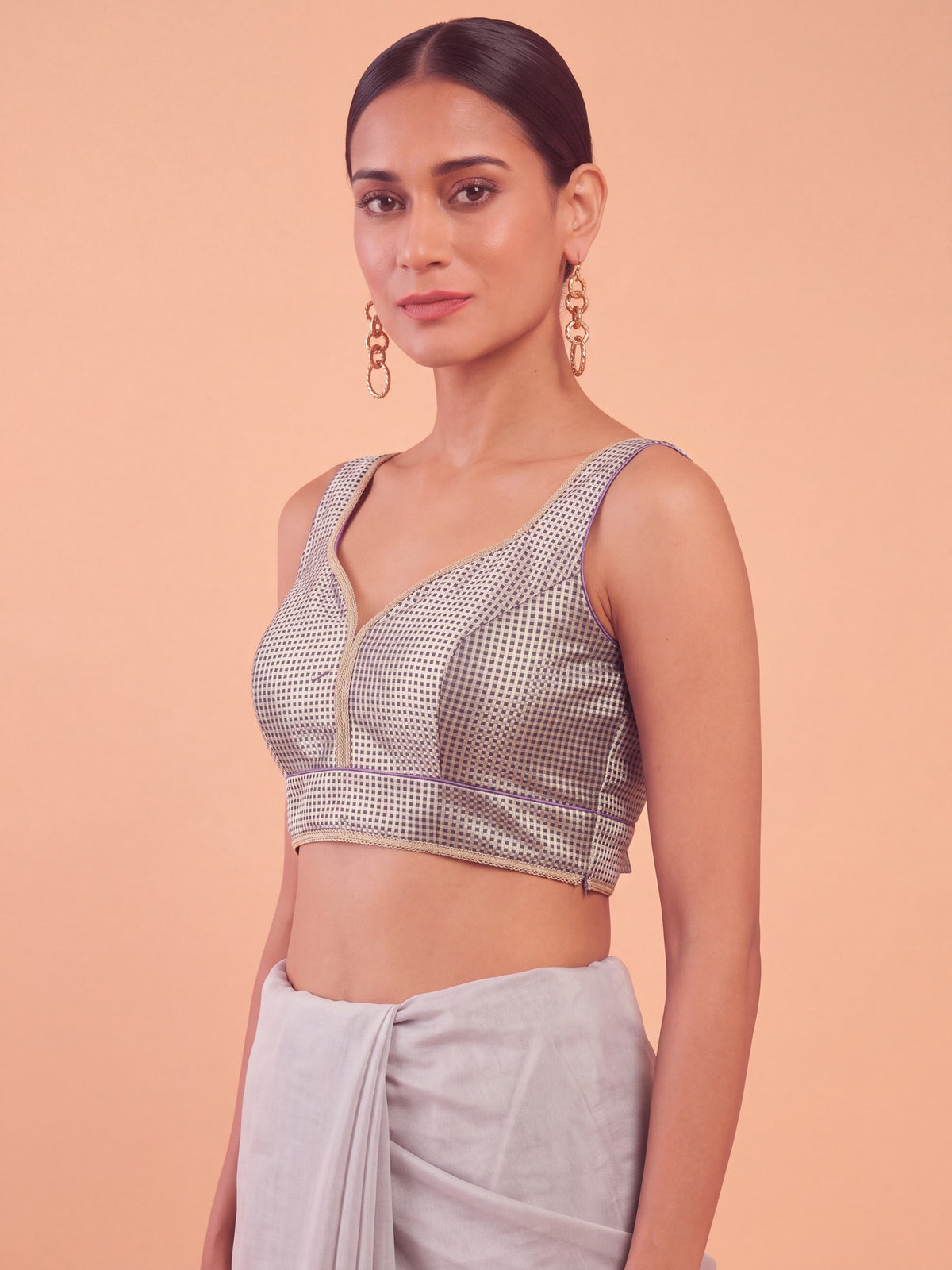 Lavender woven metallic jacquard sleeveless readymade saree blouse with sweetheart neck view 3