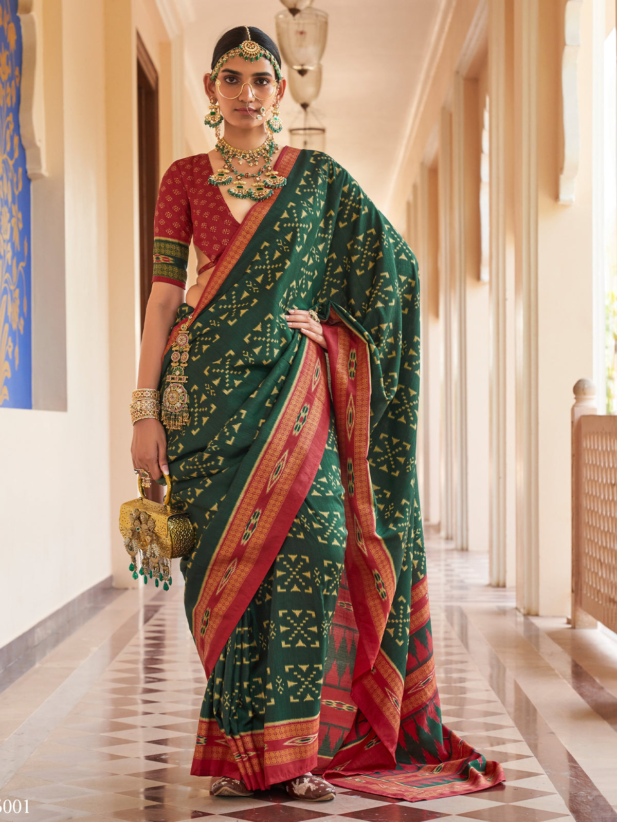 Green ikat silk blend saree with maroon blouse piece