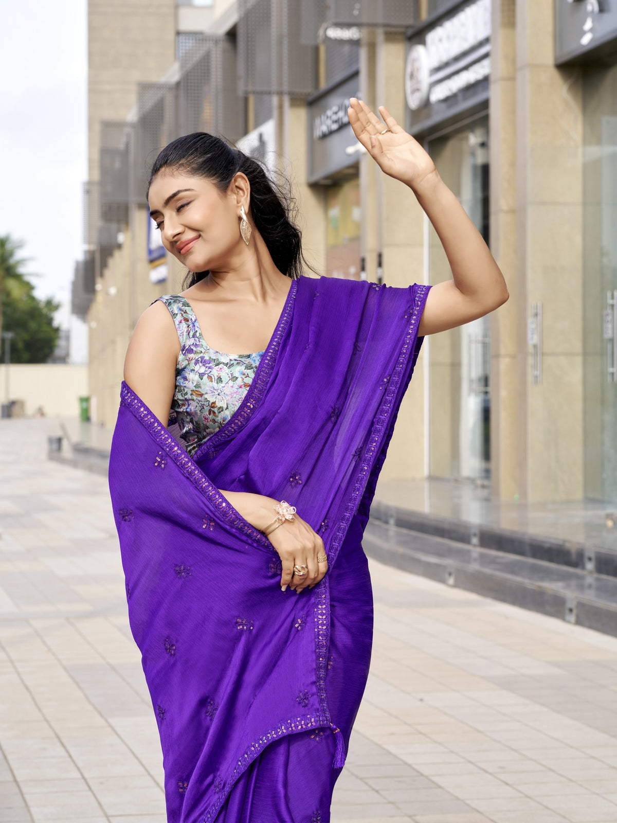 Purple Satin Silk saree – detail view 1
