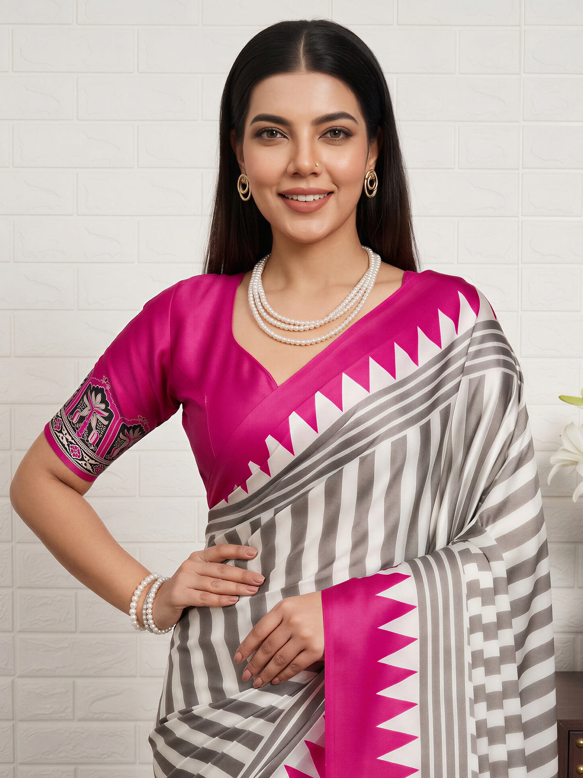Pink Satin saree – detail view 4