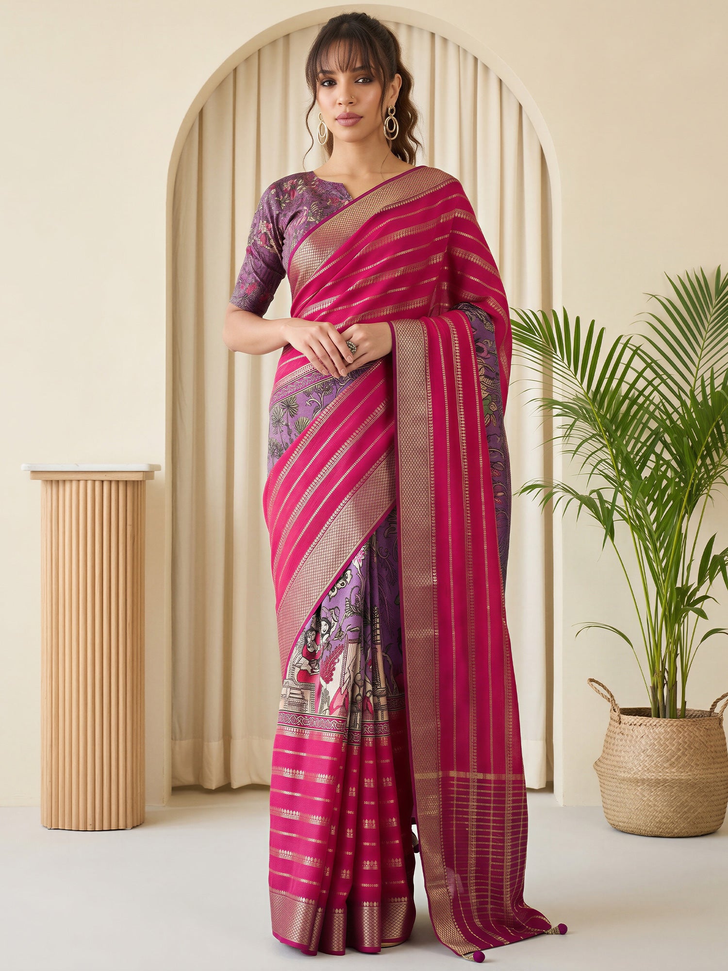 Pink Viscose Silk saree – detail view 2