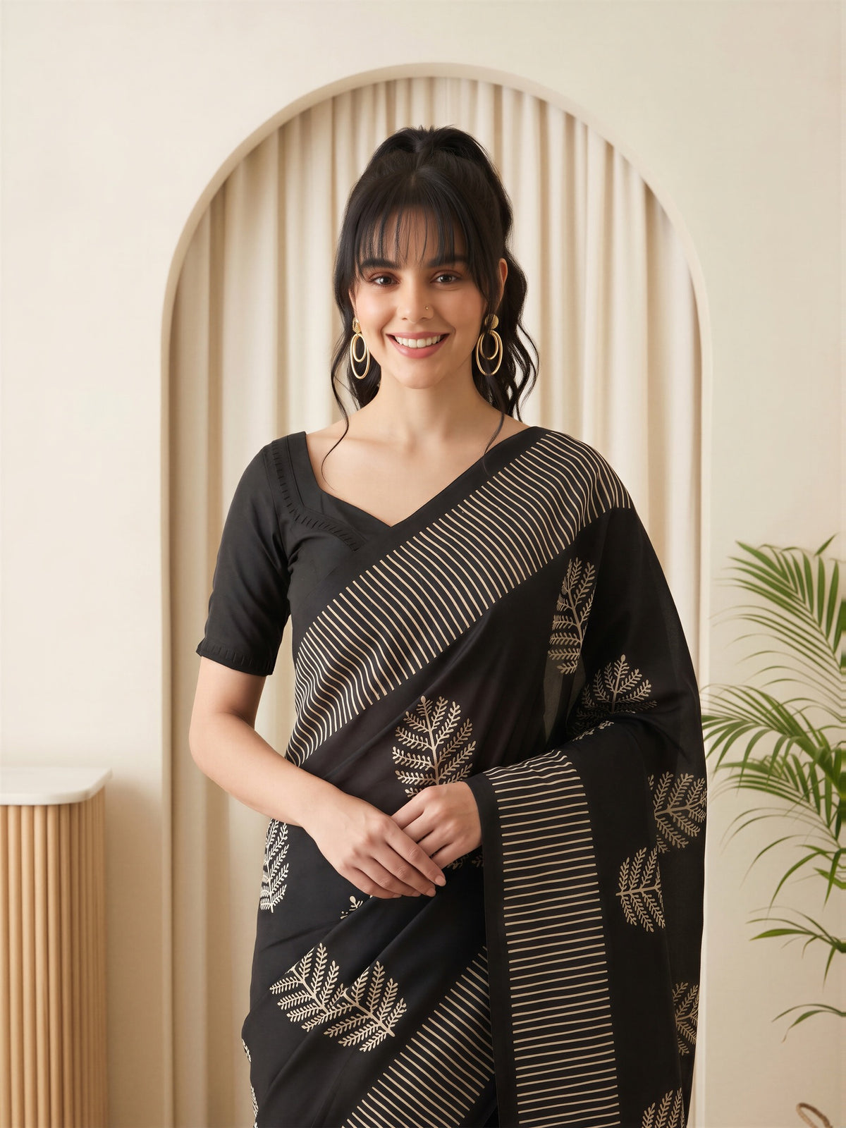 Black Bhagalpuri Silk saree – detail view 4