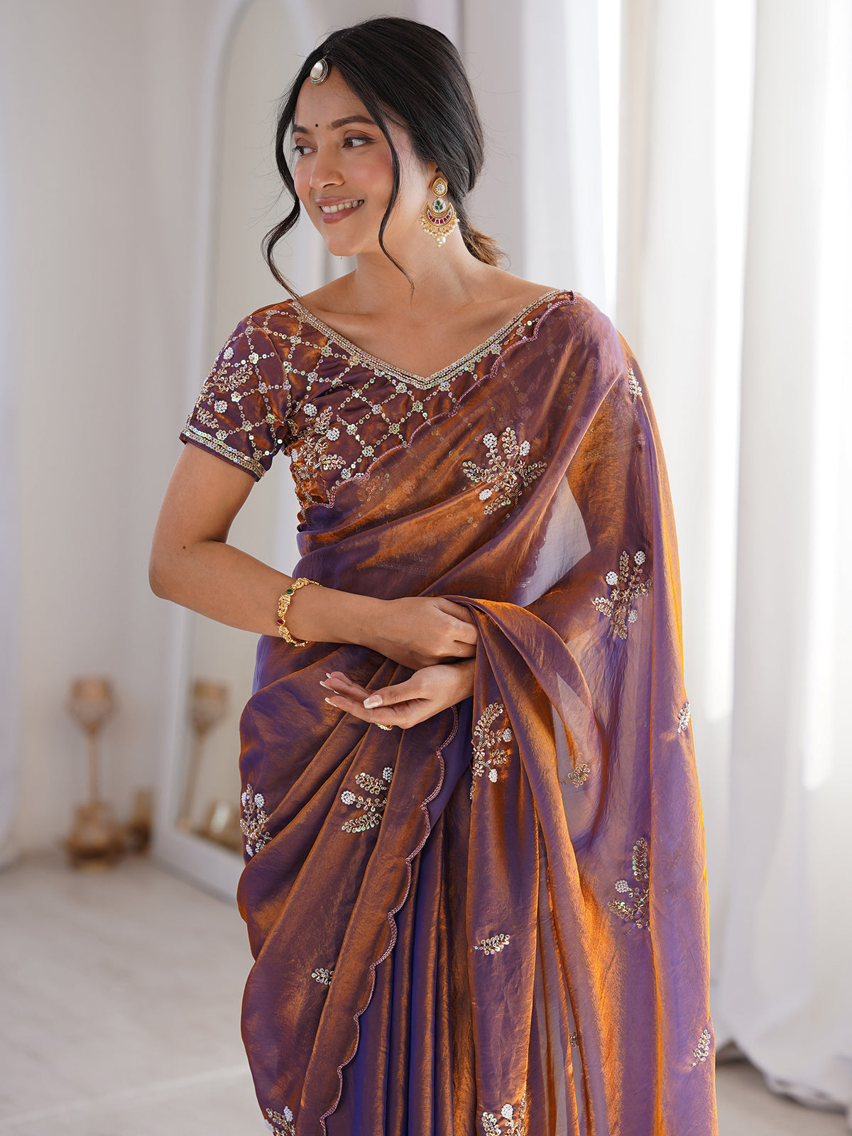 Metallic Satin saree – detail view 4