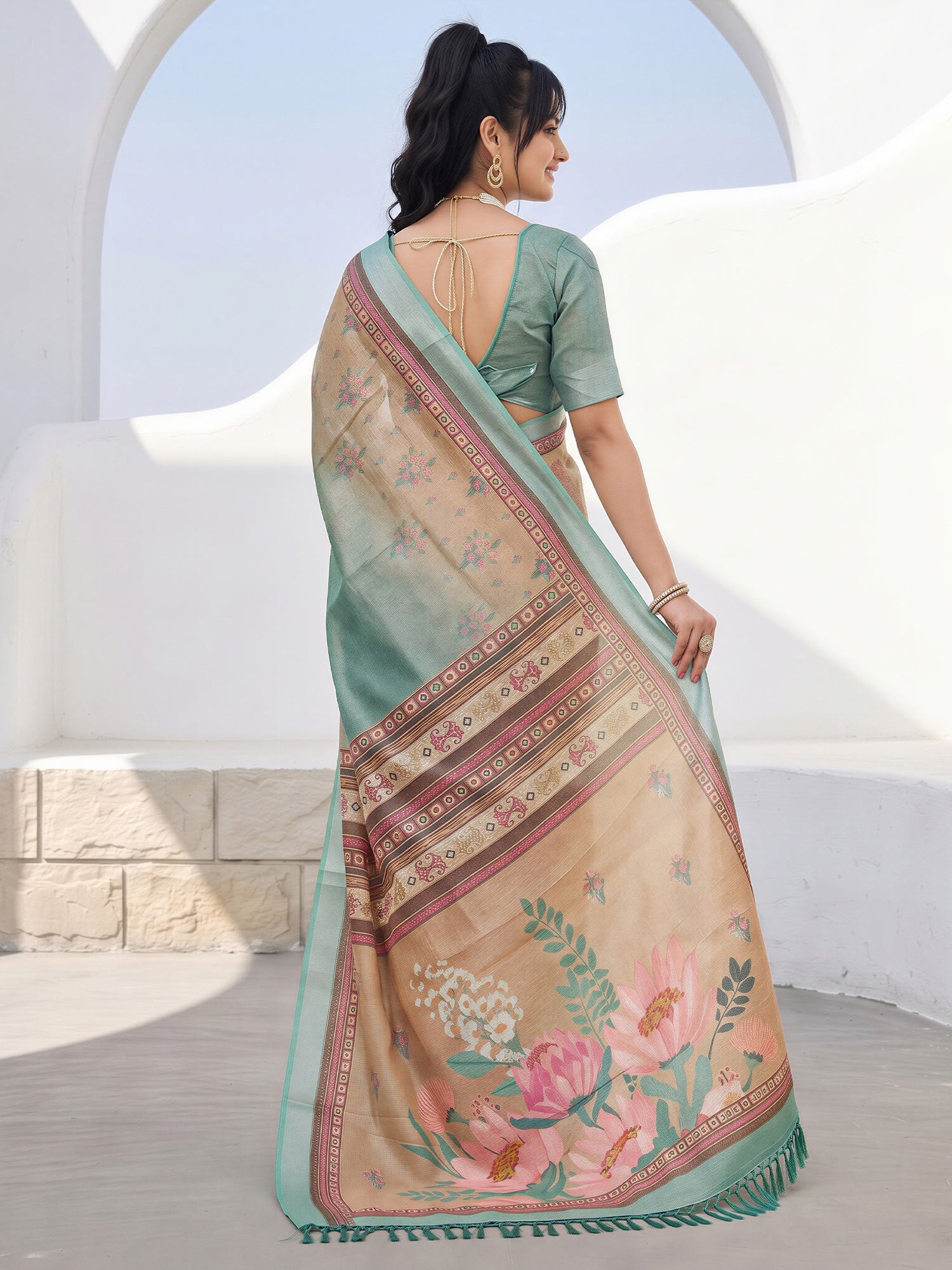 Light Brown Cotton Silk saree – detail view 1