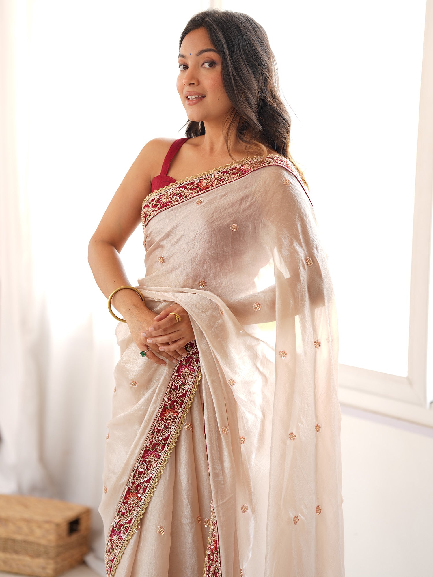 Beige Satin saree – detail view 4