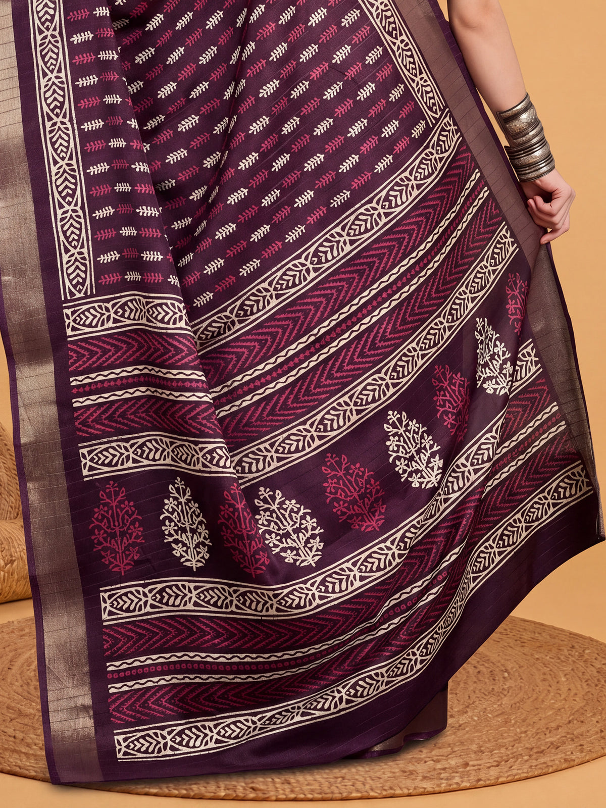 Purple Silk Blend saree – detail view 5