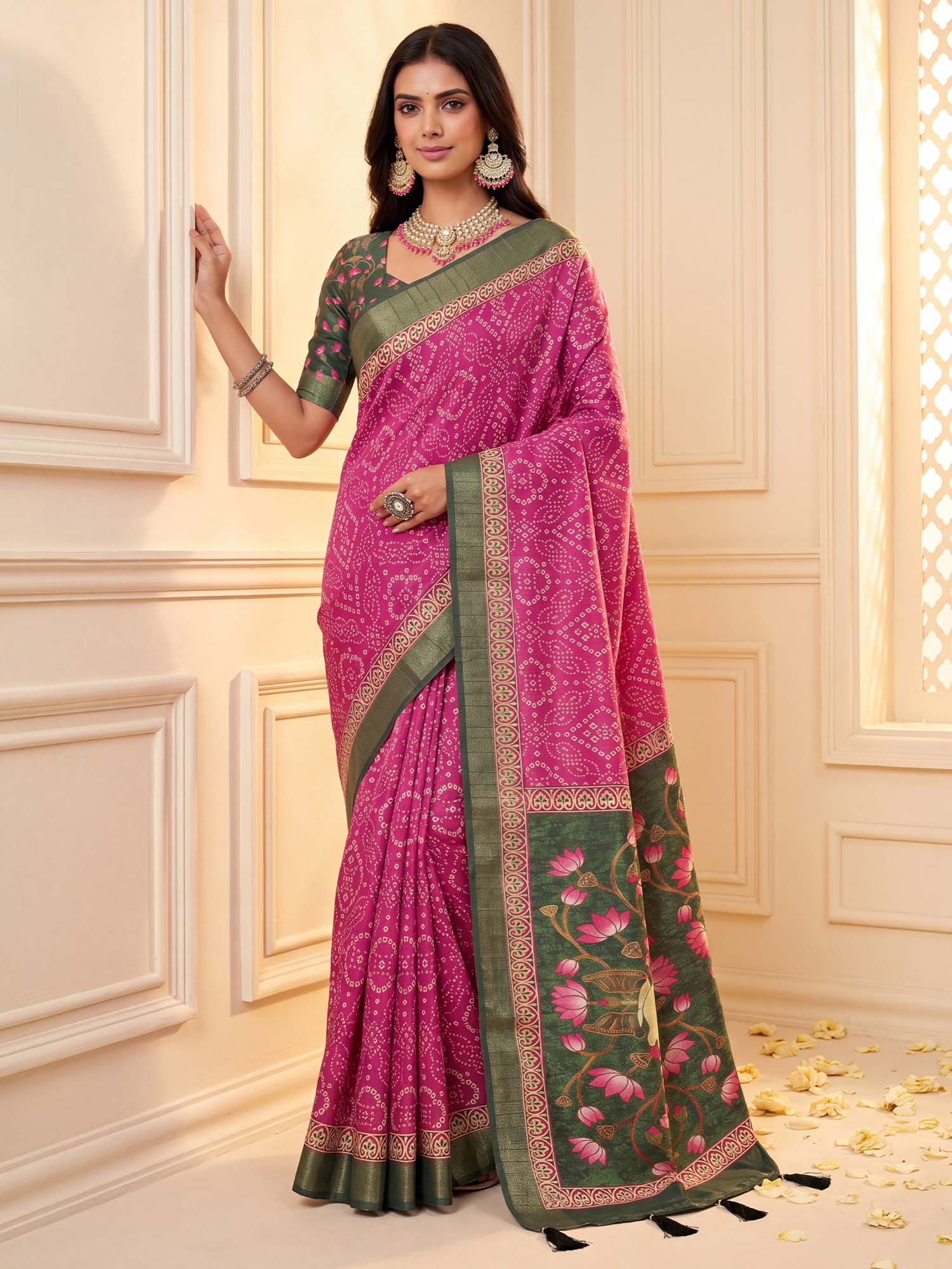 Pink Silk Blend saree – detail view 2