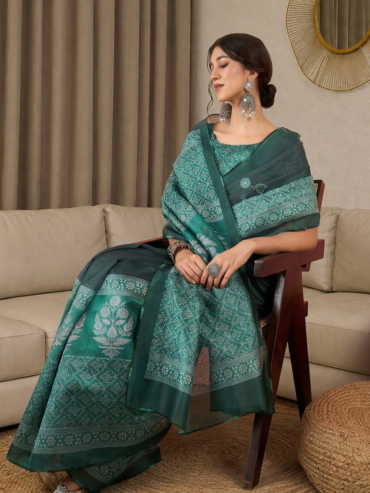 Teal Green Silk Blend saree – detail view 3