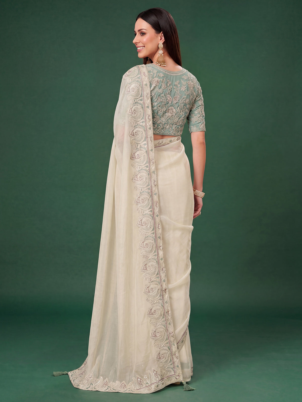Off White Georgette saree – detail view 1