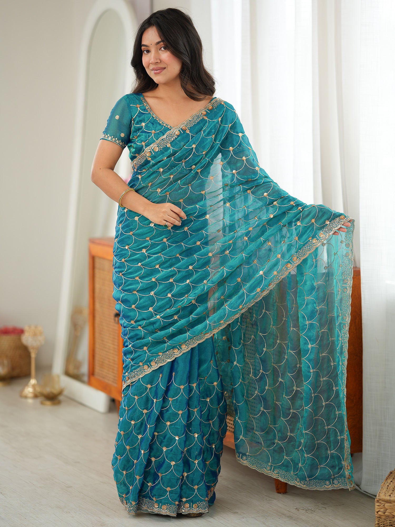 Teal Blue Tissue saree – detail view 2