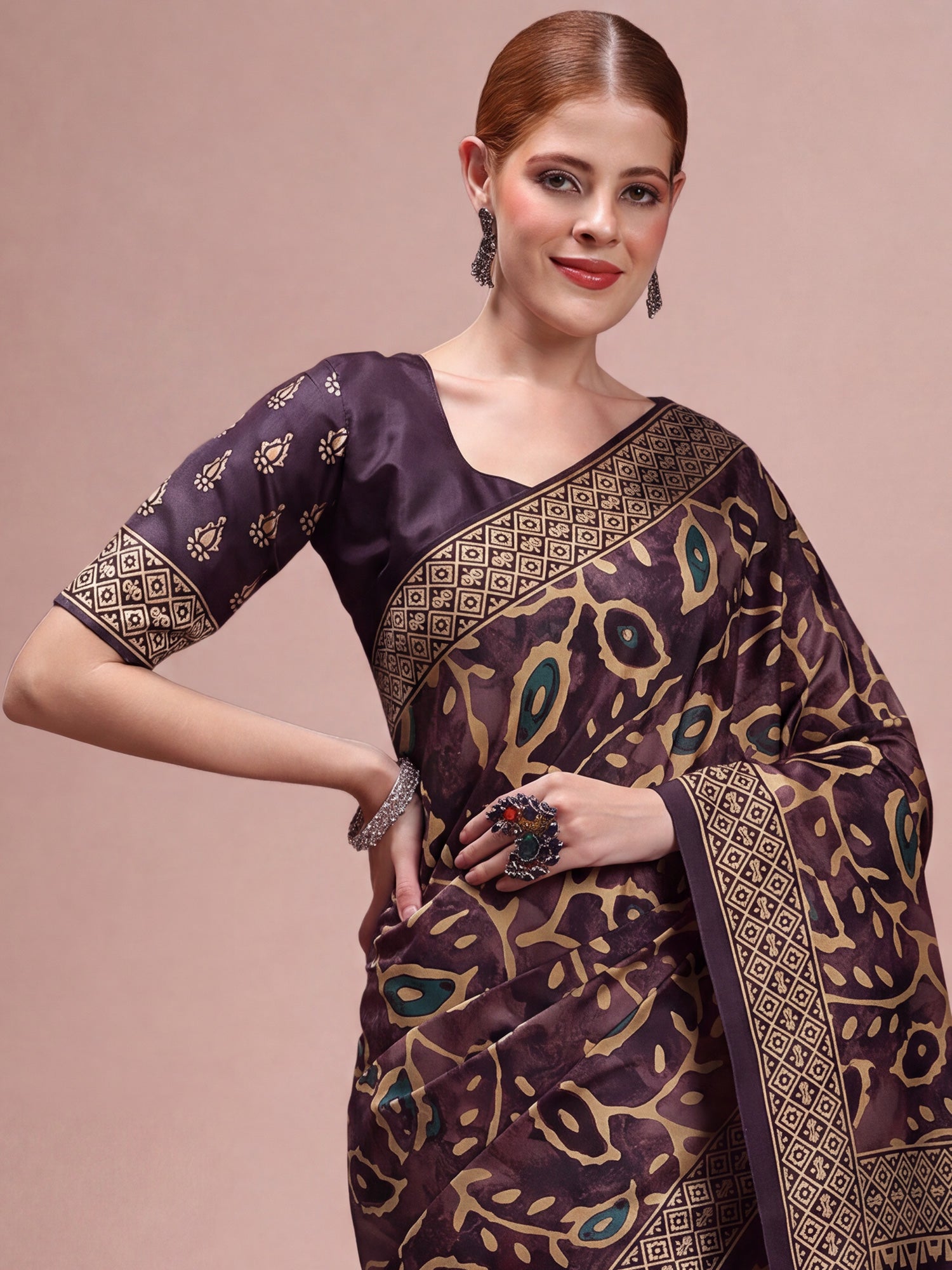 Dark Brown Silk Blend saree – detail view 3