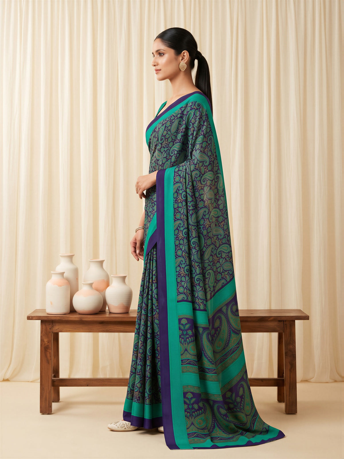 Teal Green Crepe saree – detail view 2