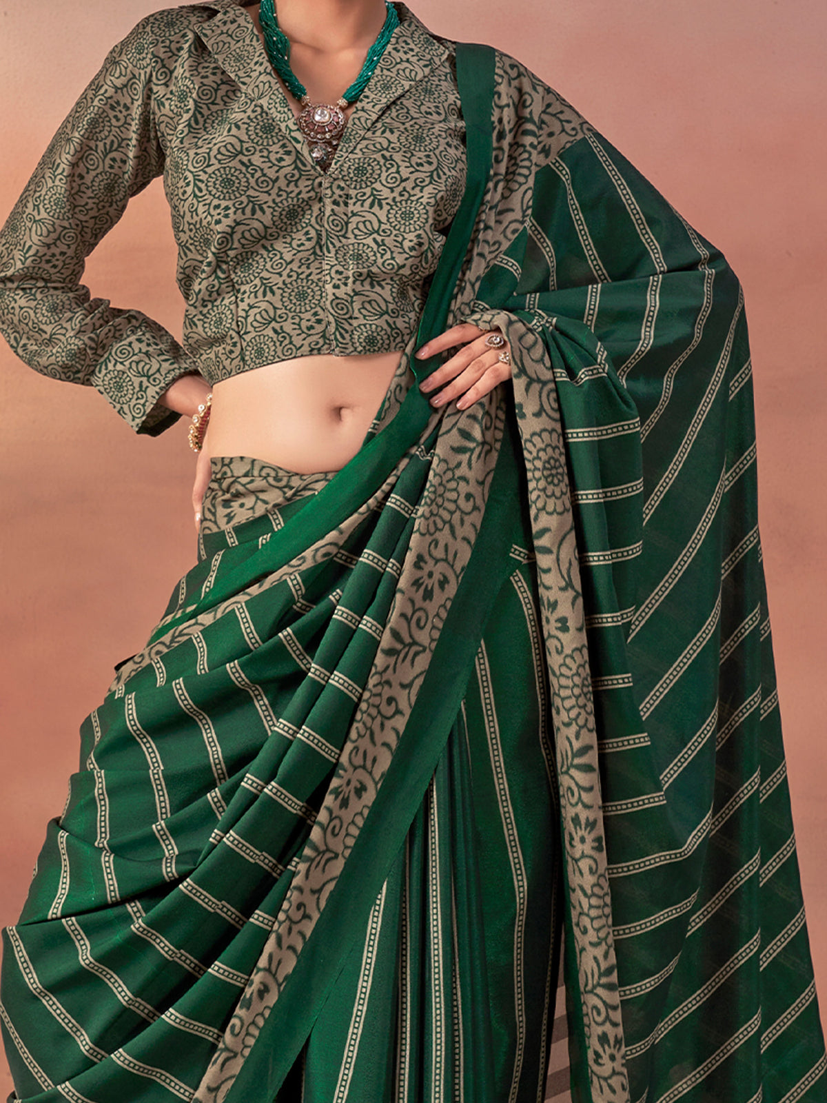 Green Silk Blend saree – detail view 3