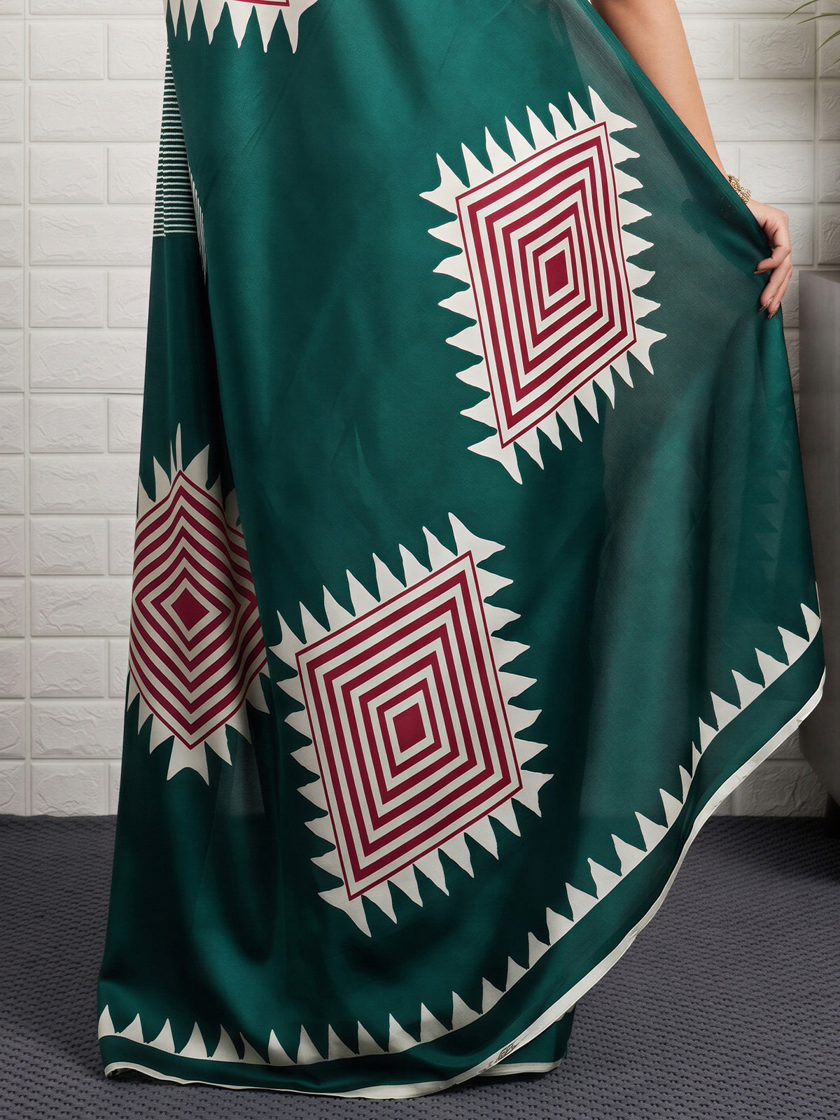Green Satin Silk saree – detail view 5