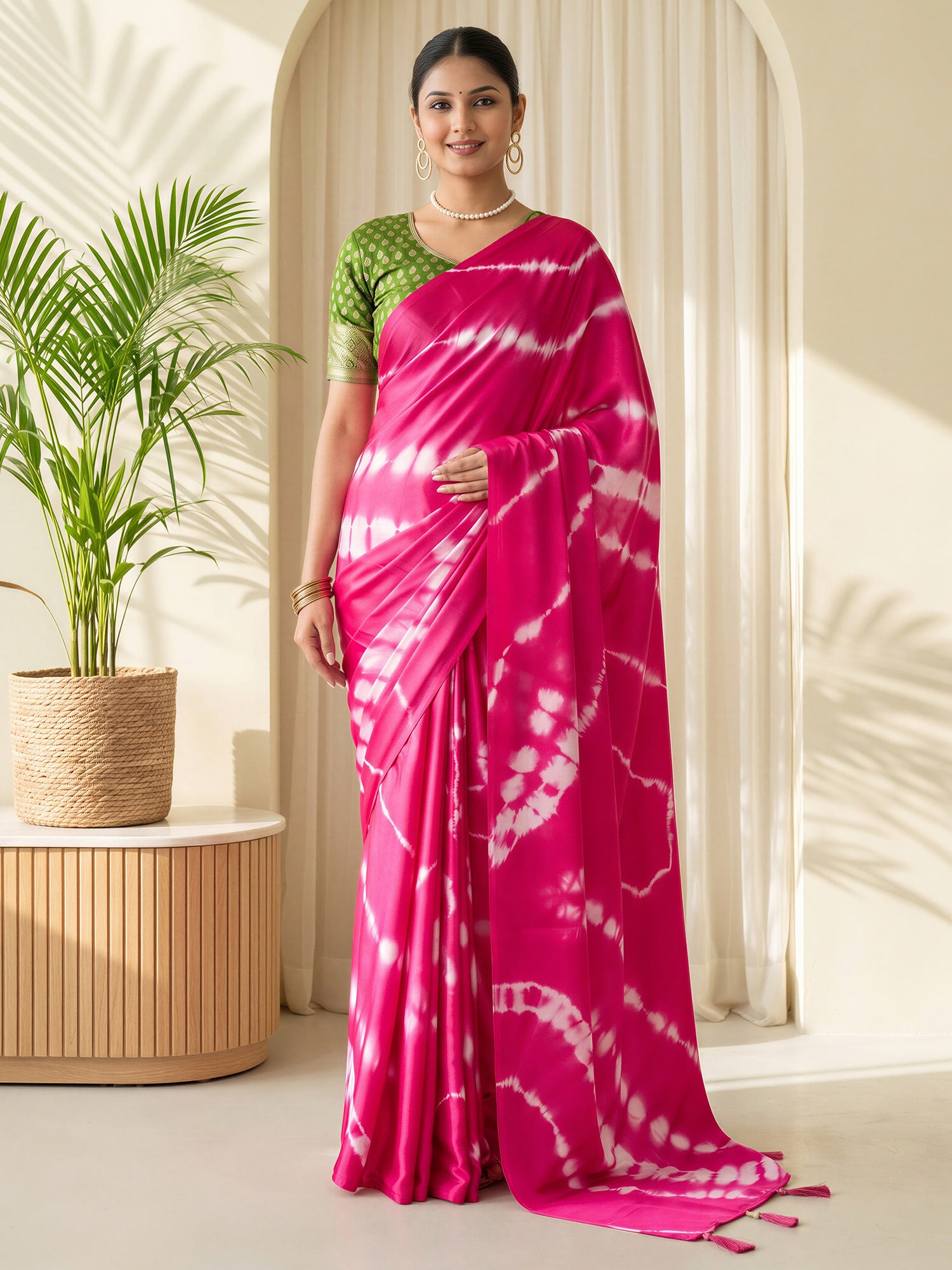 Pink Satin Silk saree – detail view 3