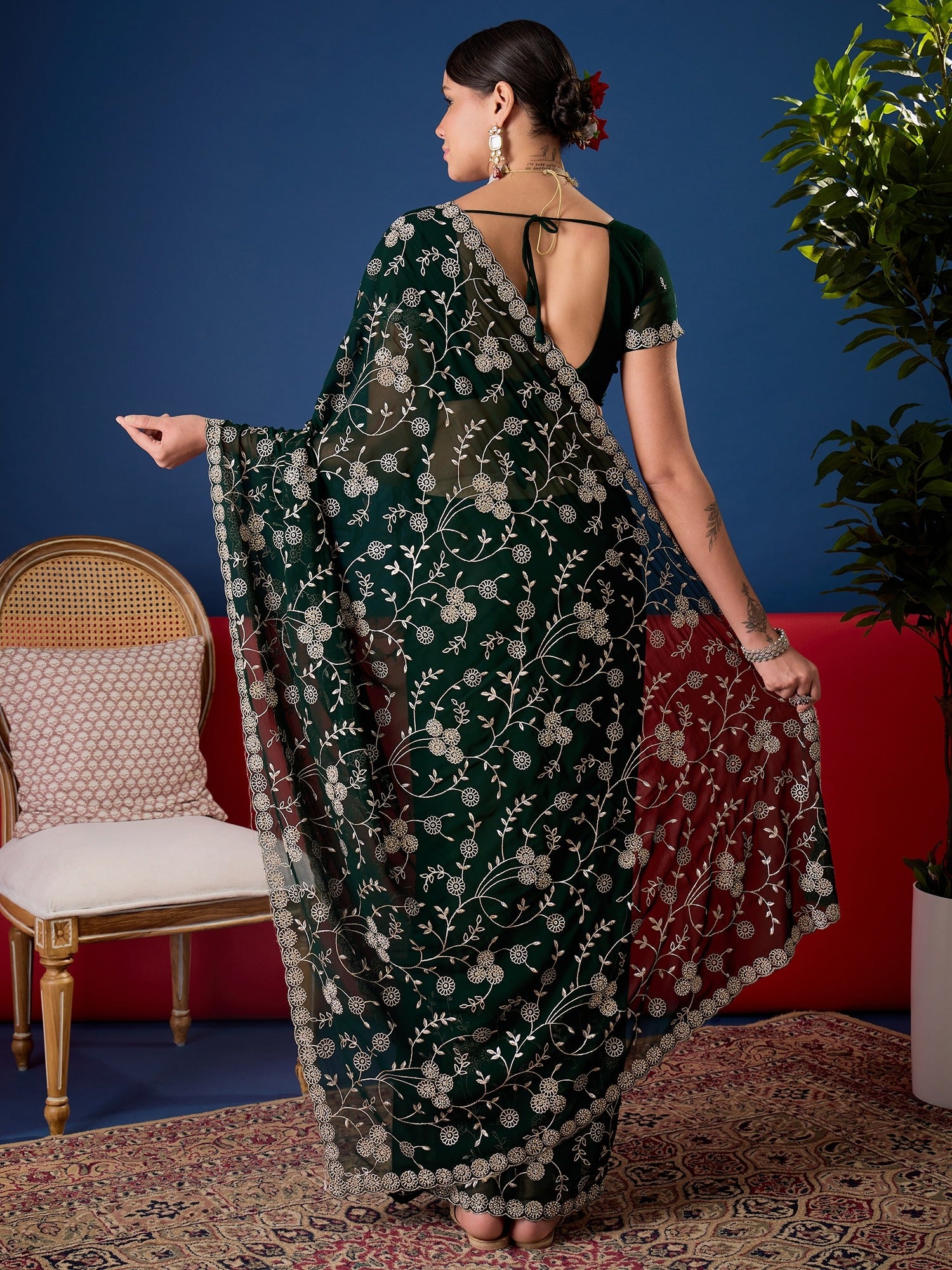 Green Georgette saree – detail view 1