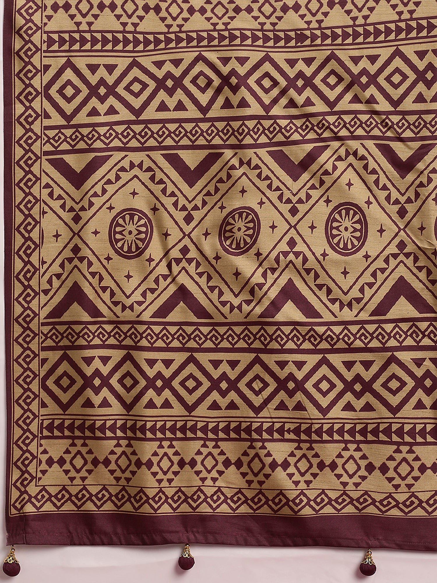 Wine Silk Blend saree – detail view 5