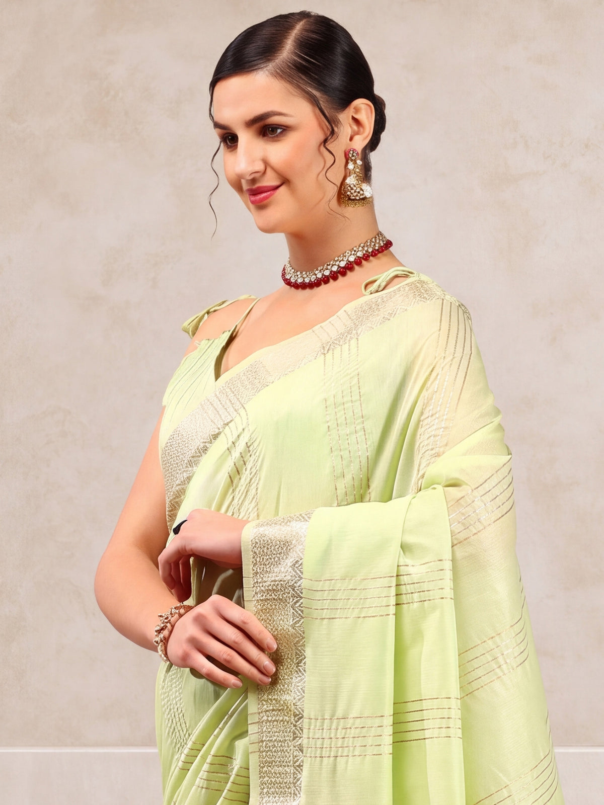 Mint Green Linen saree – detail view 4