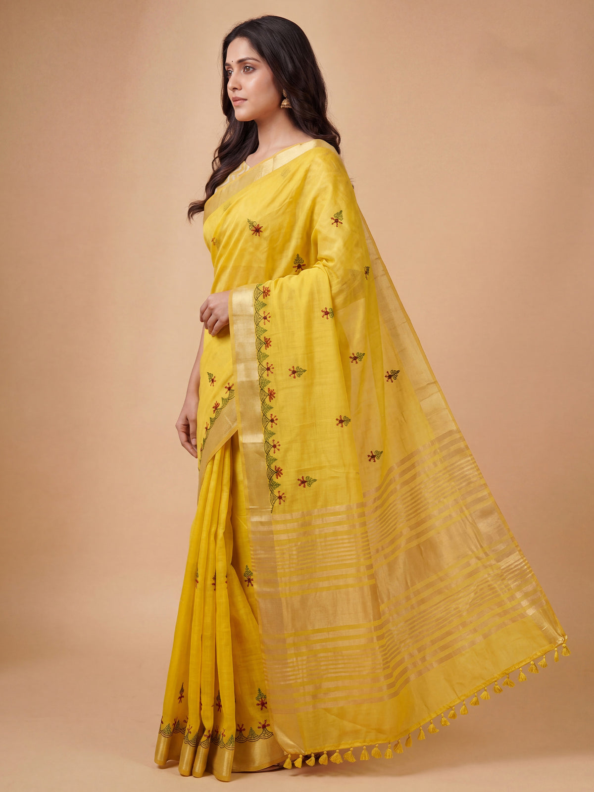 Yellow Cotton Linen saree – detail view 2